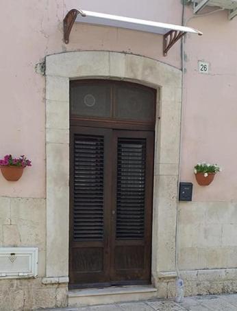 Casa Gentile Apartment โจวีนัซโซ ภายนอก รูปภาพ
